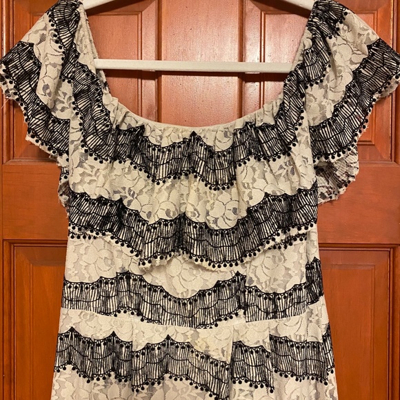 J.O.A. Lace Off the Shoulder Dress - Picture 3 of 3